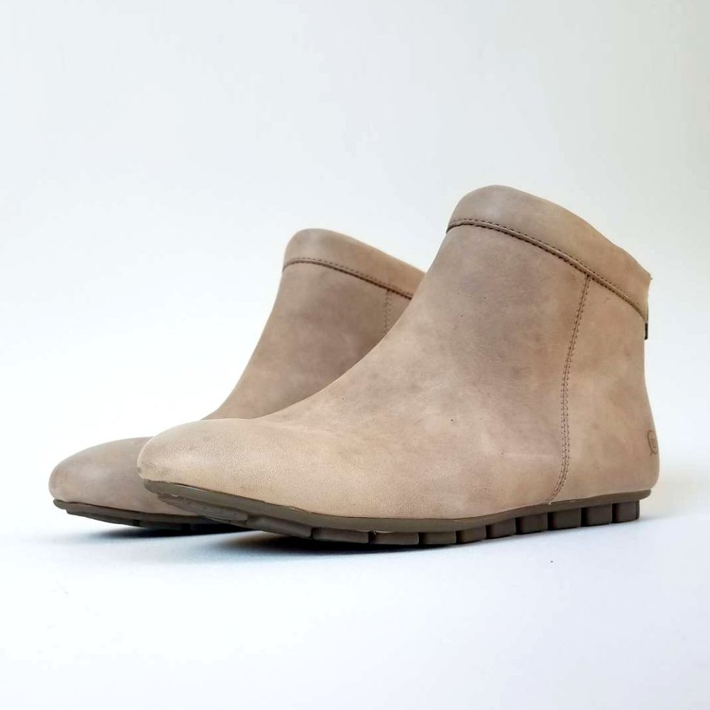 Born Flat Heel Back Zip Suede Booties